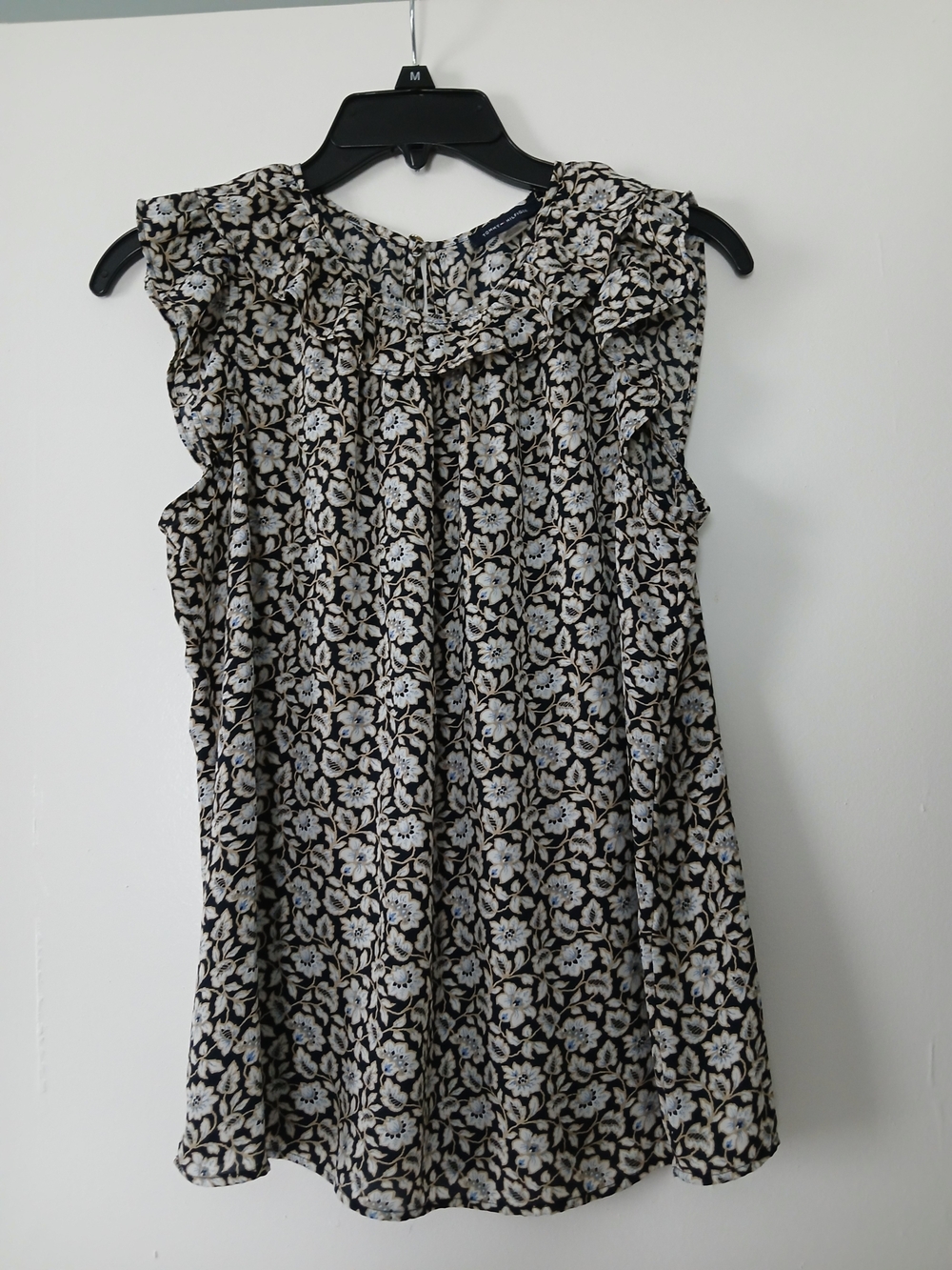 Tommy Hilfiger Black and White Floral Ruffle Neck Blouse